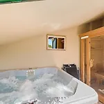 Valencan 2 Tatil Evi